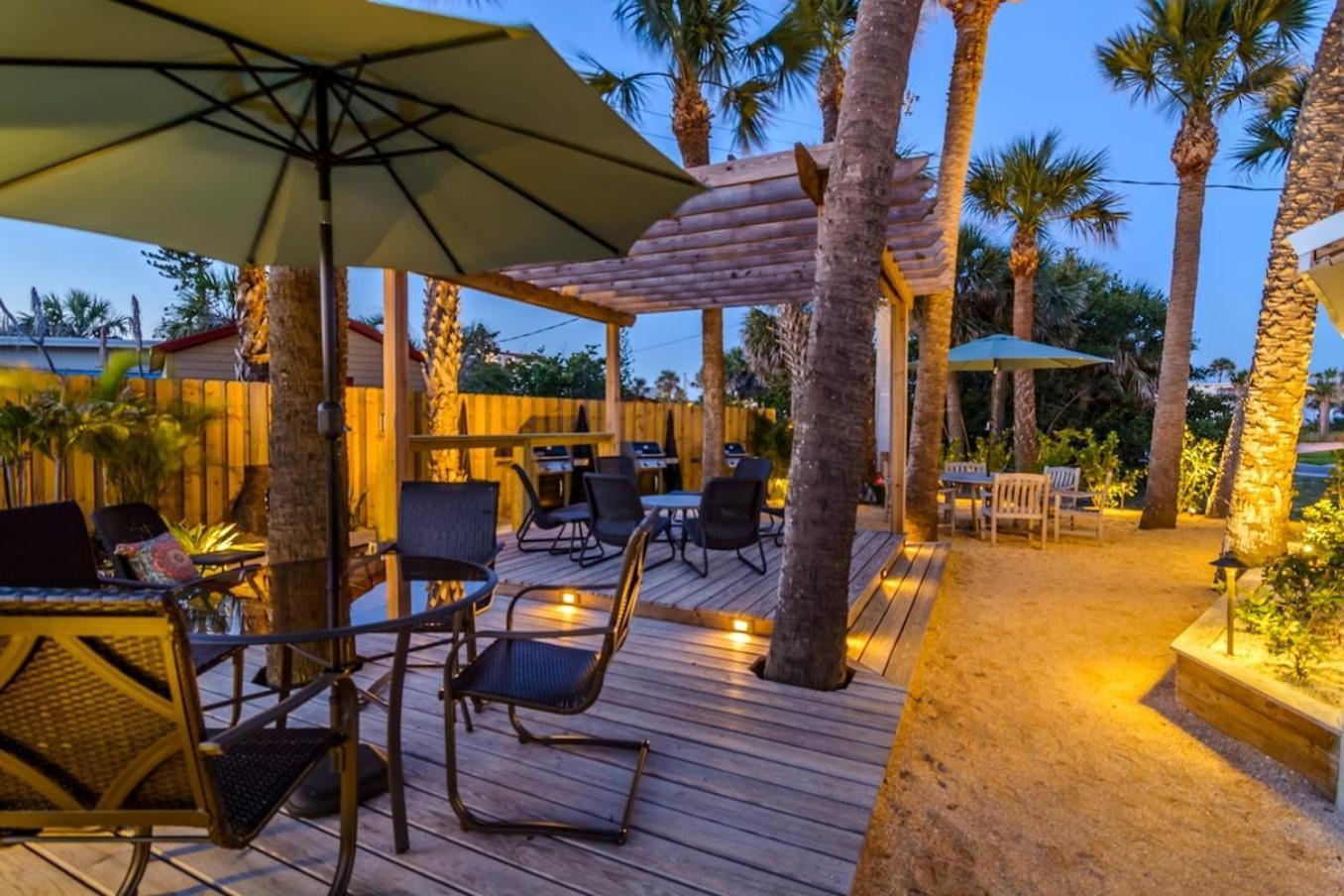 Boutique Vacation Rental Complex At Beach Cocoa Beach Exterior foto